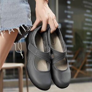 ❤️ Women's Classic Comfort Mary Jane Flats Bundle, THREE PAIRS
